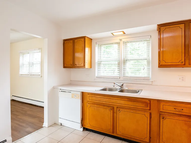 209 S. Oak Park Avenue — Photo 24