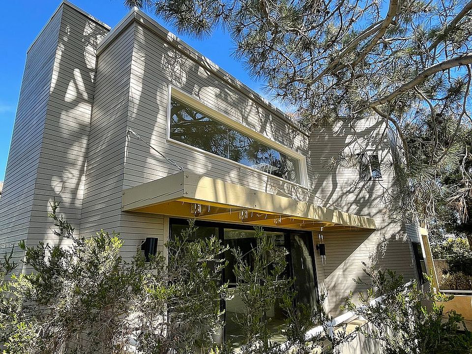 Contemporary Beach House