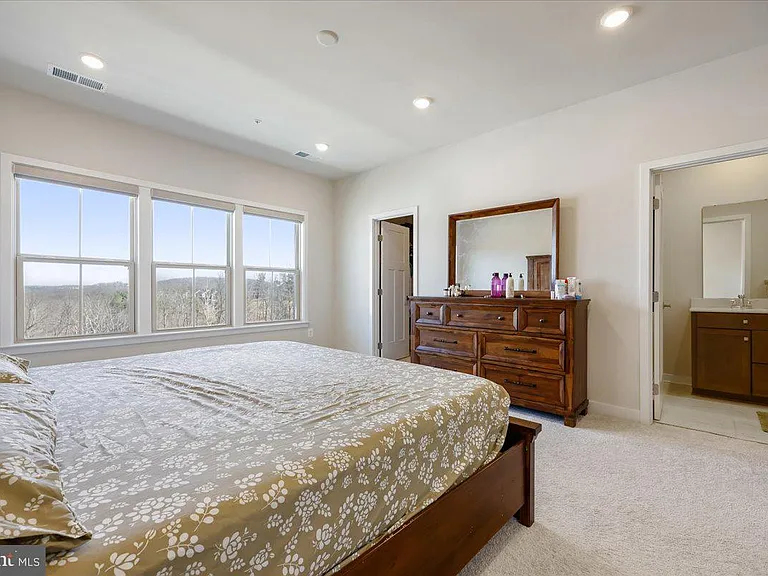 10206 Lake Linganore Blvd — Photo 15