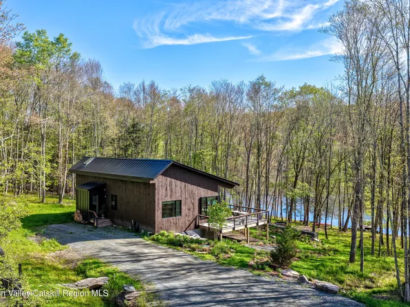 406 Kenoza Trail, Kenoza Lake, NY 12750