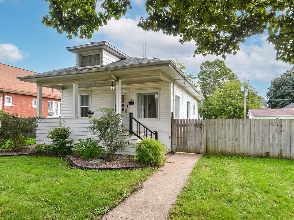 1st image of 4709 19th AVENUE