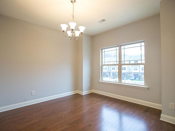 5th image of 1153 Woodbury Falls Ct