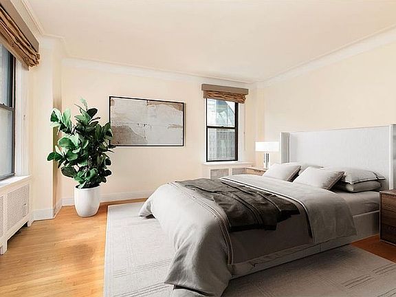 4th image of 171 W 57th St APT 10C