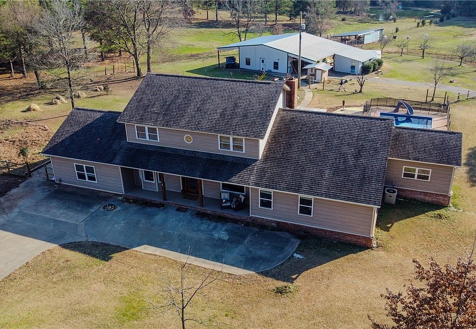 1st image of 451 Glenwood Trl