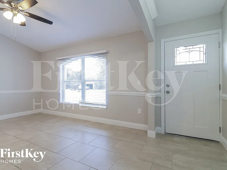 6633 Emil Ave — Photo 2