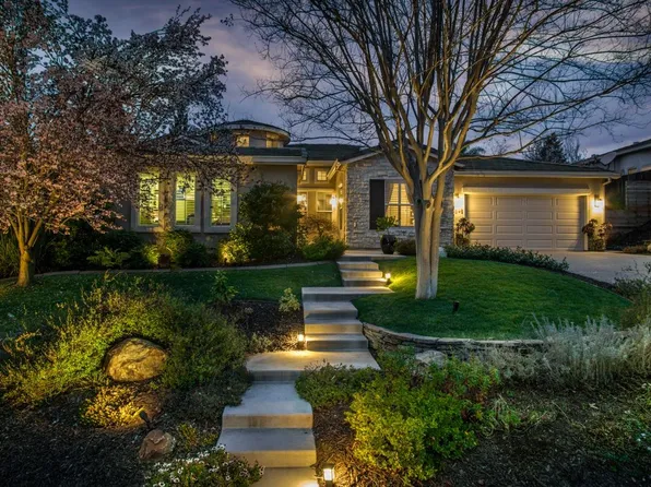 6698 Miravista Dr, Rocklin, CA 95677