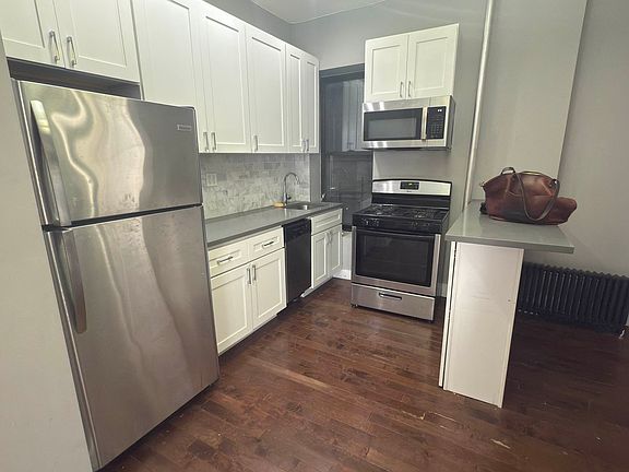2nd image of 481 W 159th St APT 33
