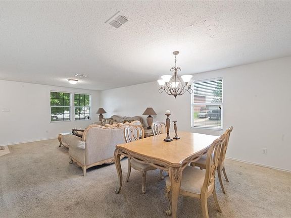 4th image of 8420 Vinetree Dr