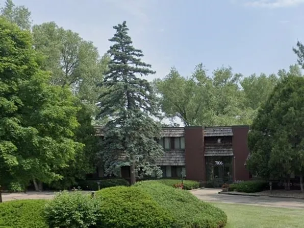 7106 Fortune Dr APT 7, Middleton, WI 53562