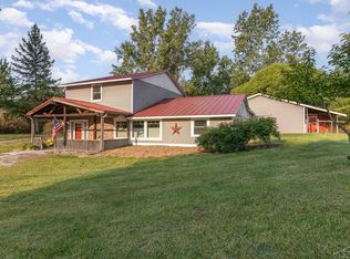 3101 N Coleman Rd, Coleman, MI 48618