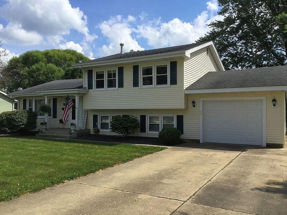 1st image of 451 Hager Dr