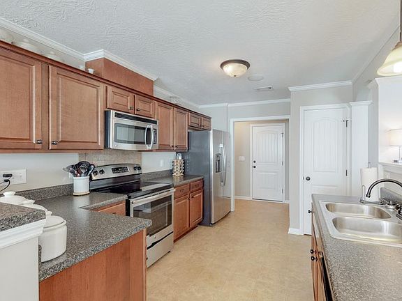 3rd image of 5091 Nokesville Circle