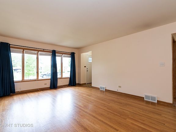 2nd image of 8627 N Ozanam Ave