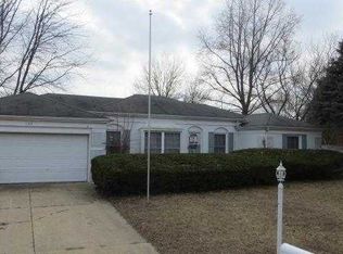 120 Cedar Ct, East Peoria, IL 61611