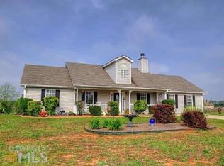 1128 Larkspur Dr, Locust Grove, GA 30248