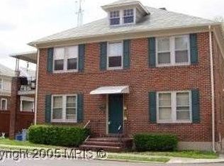 111 E Hillcrest Rd, Hagerstown, MD 21742