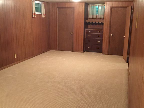 Downstairs living rec room