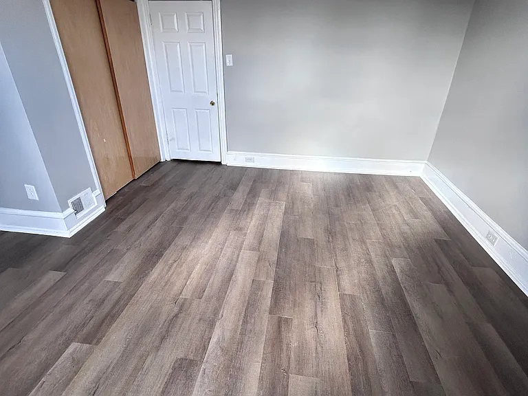 5819 Pemberton St — Photo 10