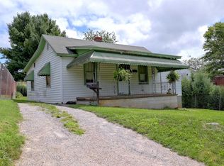 435 Republic Rd, Christiansburg, VA 24073