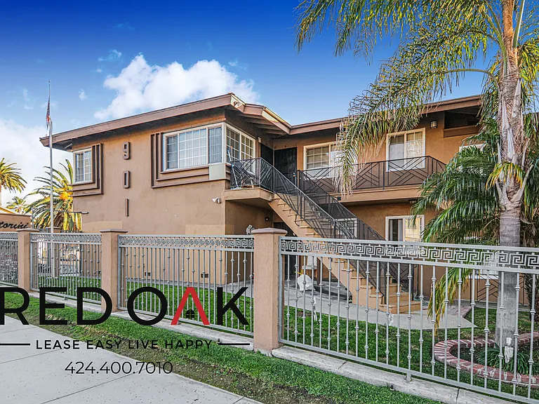 901 Centinela Ave #3 — Photo 10