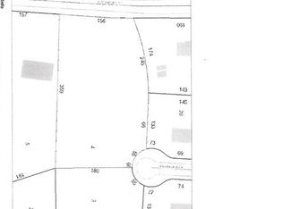4 Briarwood Dr, Mooresville, NC 28115