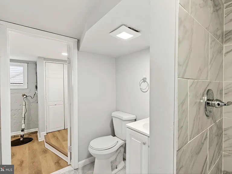 29 W Elm Ave — Photo 16