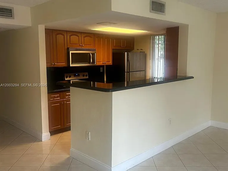 3204 Coral Lake Ln #3204 — Photo 5
