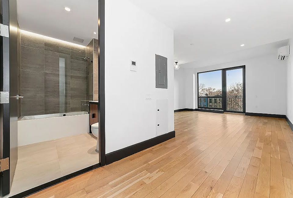1st image of 1134 Fulton St APT 6M
