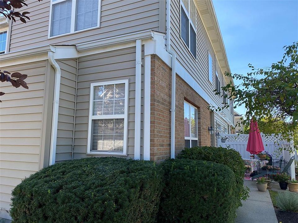 2325 Colfax Ln, Indianapolis, IN 46260 MLS 21882255 Zillow