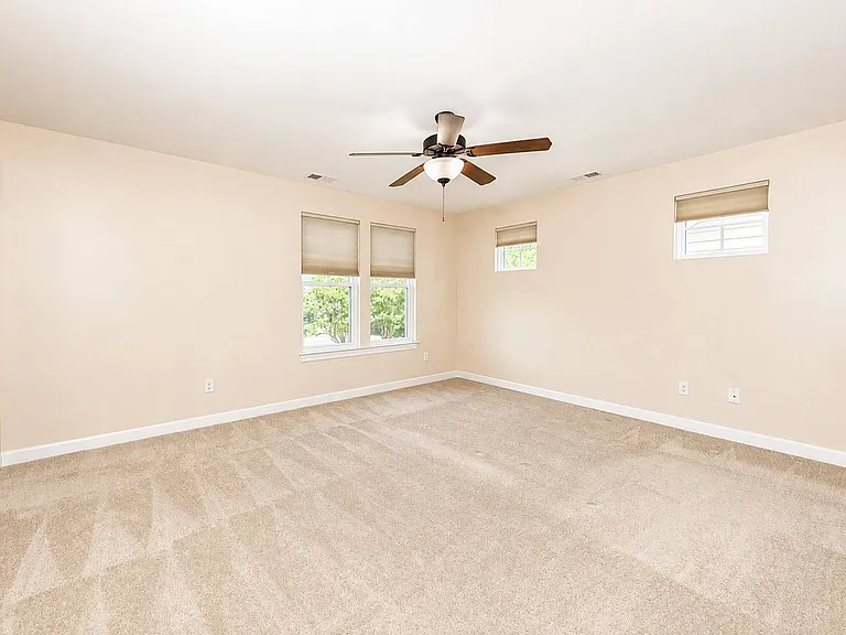 4306 Casey Blvd — Photo 9
