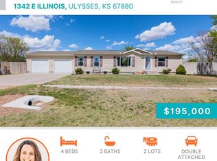 1342 E Illinois Ave, Ulysses, KS 67880