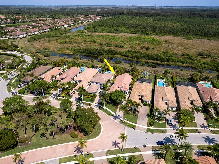 6700 Fox Hollow Dr — Photo 34