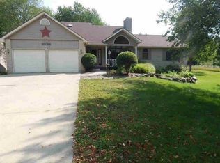 10068 Linden Rd, Fenton, MI 48430