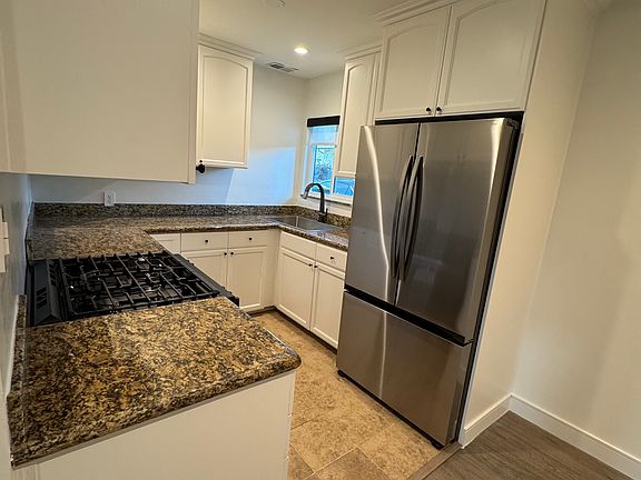2nd image of 4426 Kingswell Ave #3