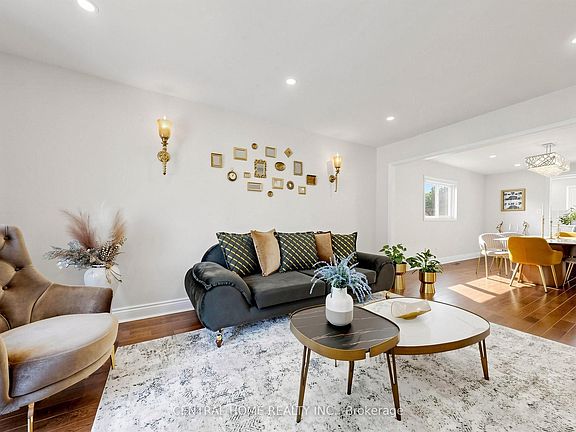 5th image of 48 Ballard Cres