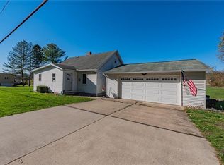 319 Mikula Rd, Belle Vernon, PA 15012