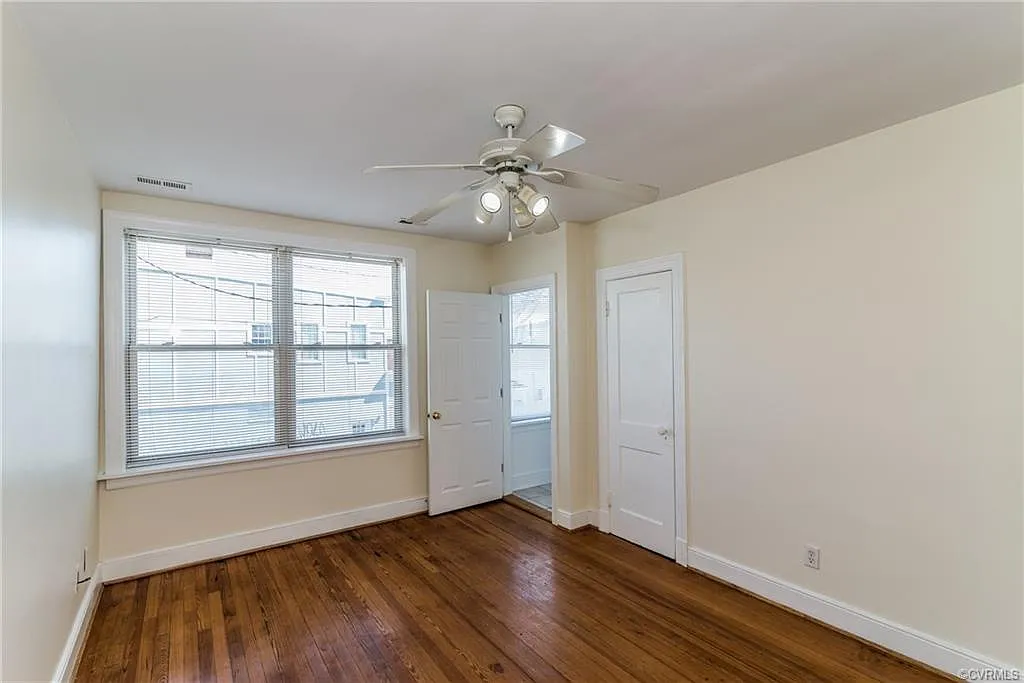 Building Photo - 918 Norton St #1