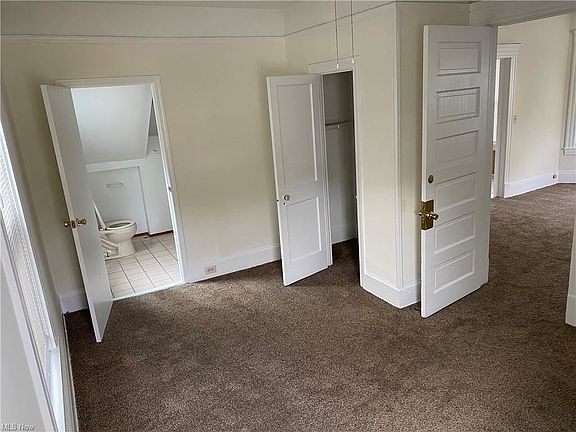 5th image of 2044 W 100th St #D