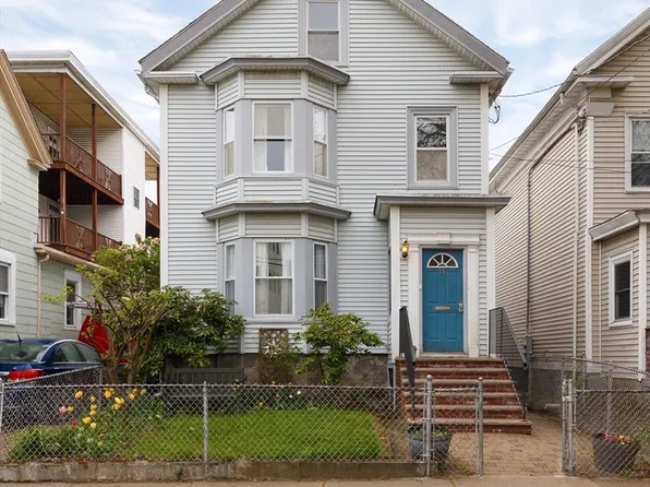 75 Florence St, Somerville, MA 02145