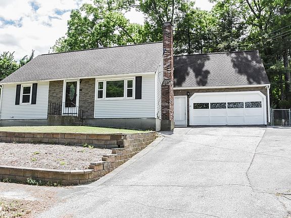2nd image of 22 Greenwood Drive