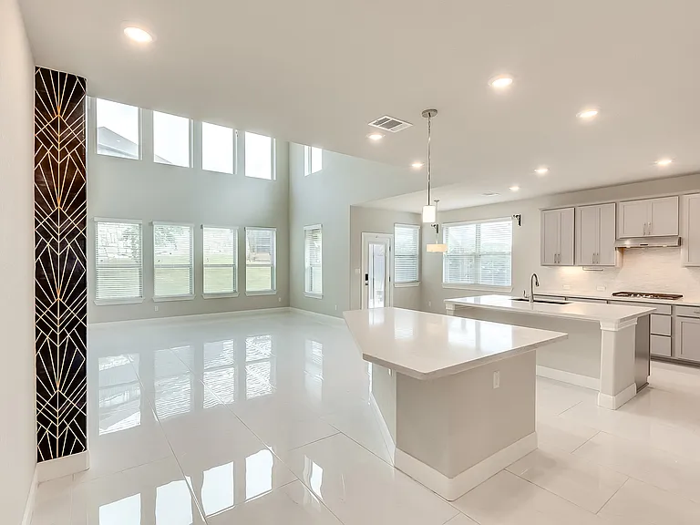 5520 La Canada Way — Photo 8