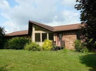 507 Foxgate Dr, Erwin, TN 37650