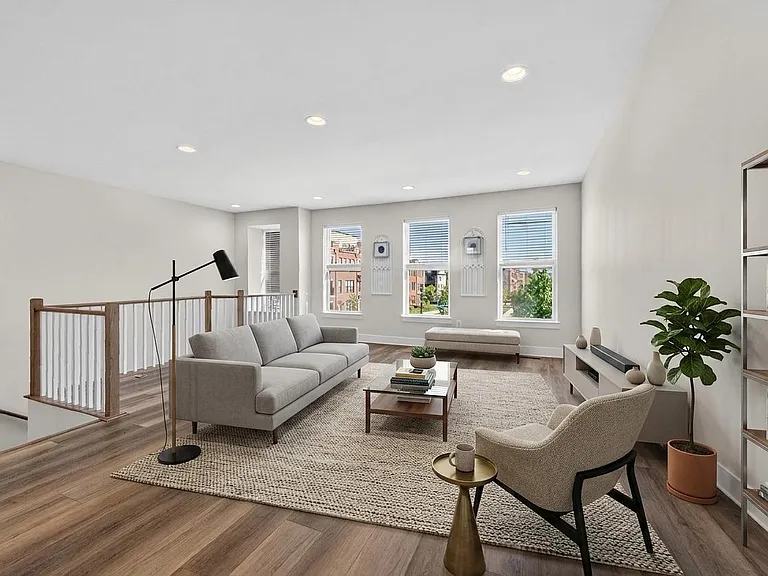 42348 Zenith Ter — Photo 10