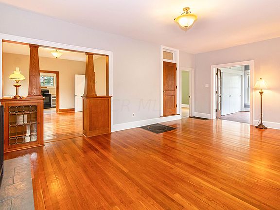 5th image of 143 North St