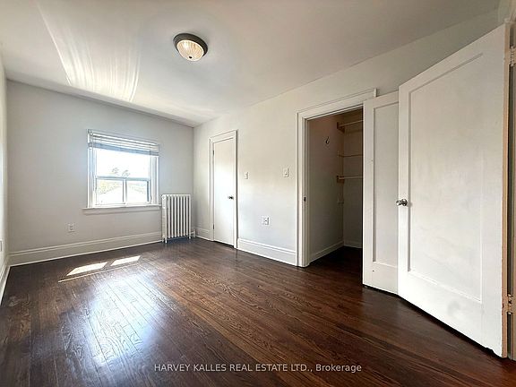 5th image of 858 Davenport Rd #301