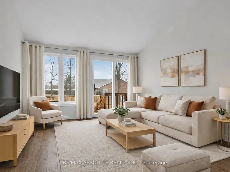 15 Seabert Dr — Photo 7