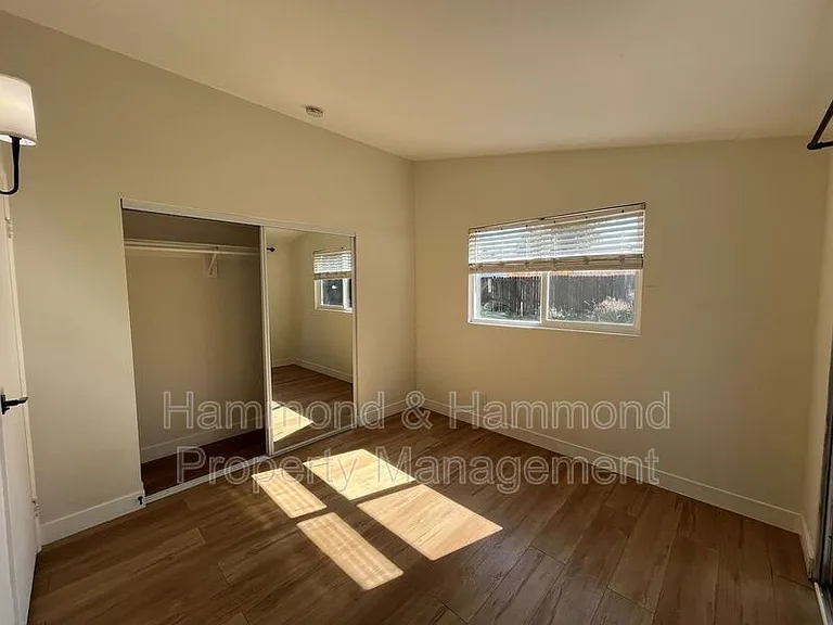 1462 4th St — Photo 9