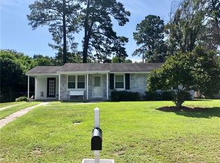 8512 Hurst Ave, Savannah, GA 31406