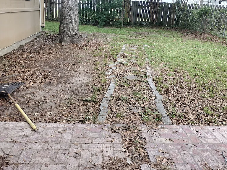 325 Bois D Arc Dr — Photo 8