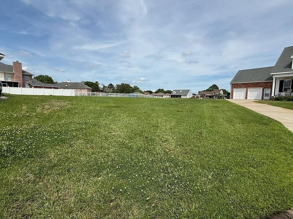 1st image of 3 Oak Cv